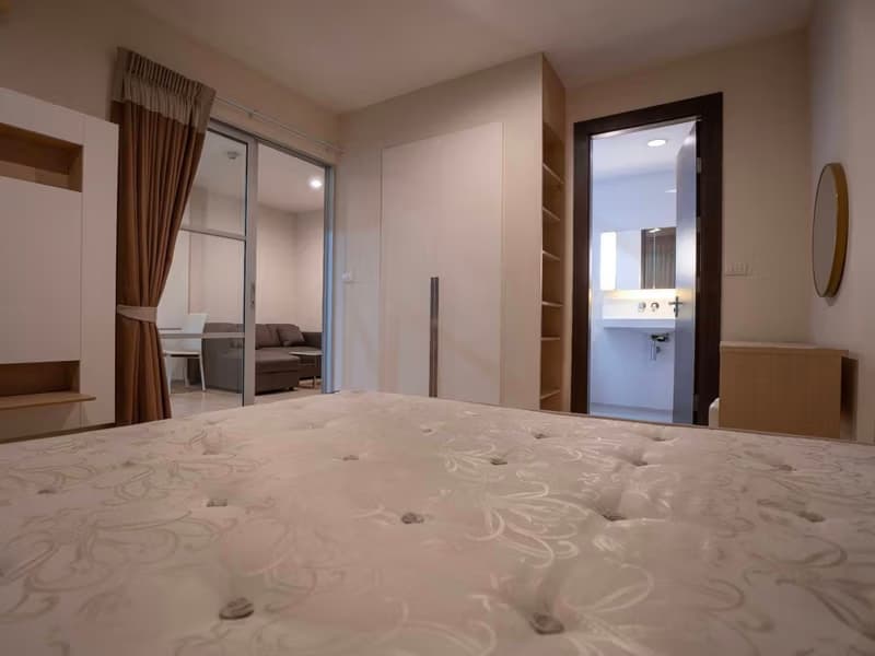 Condo for Rent at Rhythm Ratchada