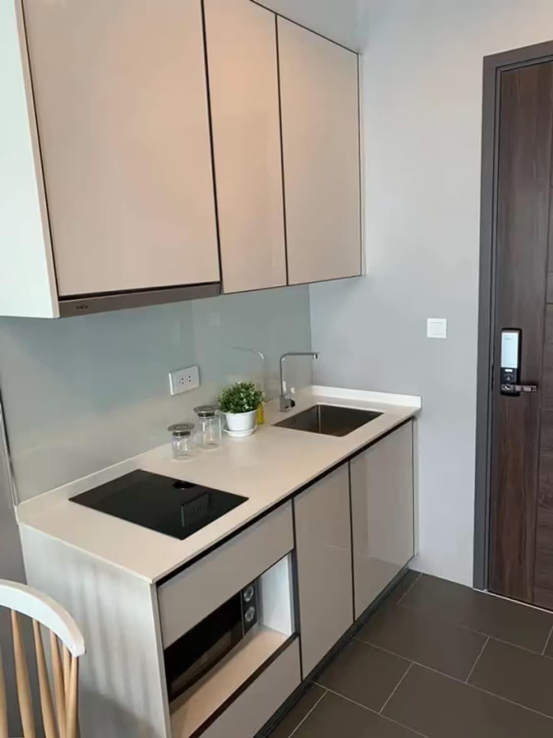 Condo for Rent, Sale at C Ekkamai - Image 8