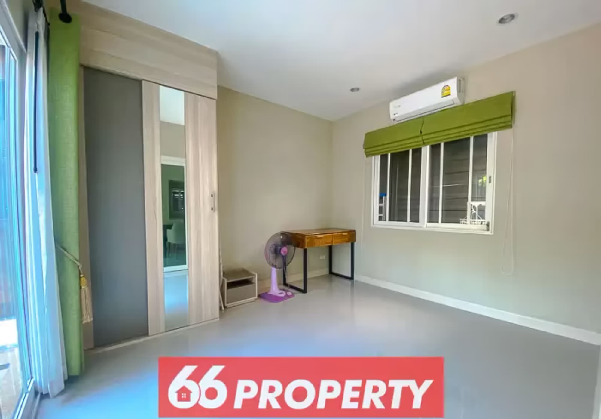 4 Bedroom House - Image 2