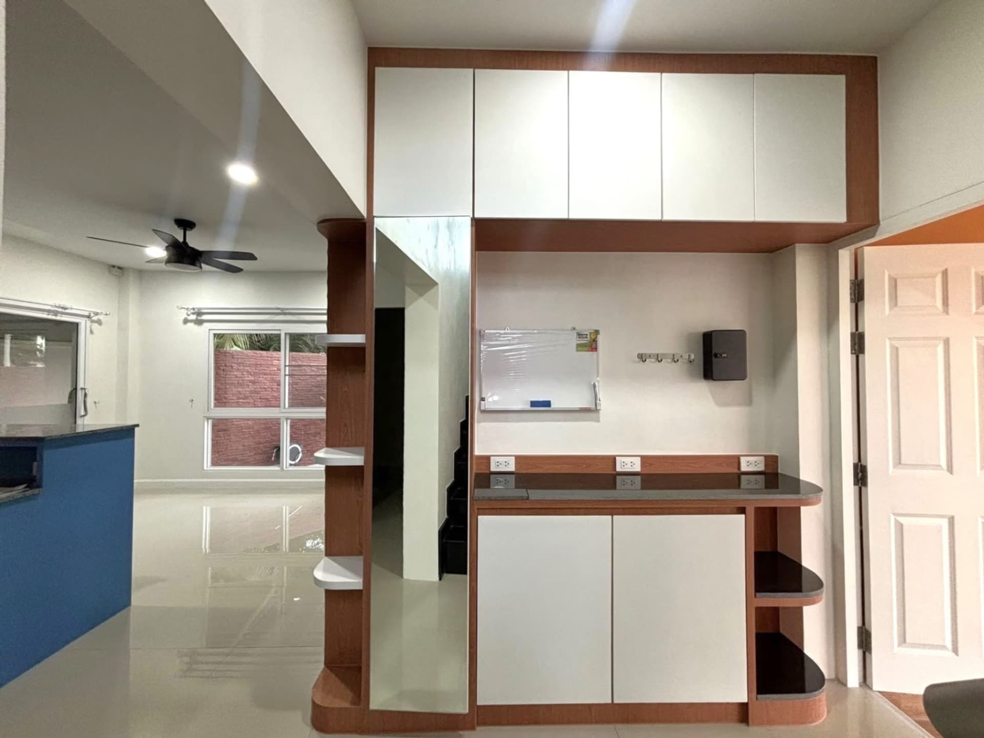 3 Bed House for Rent and Sale in Saraphi - Image 7