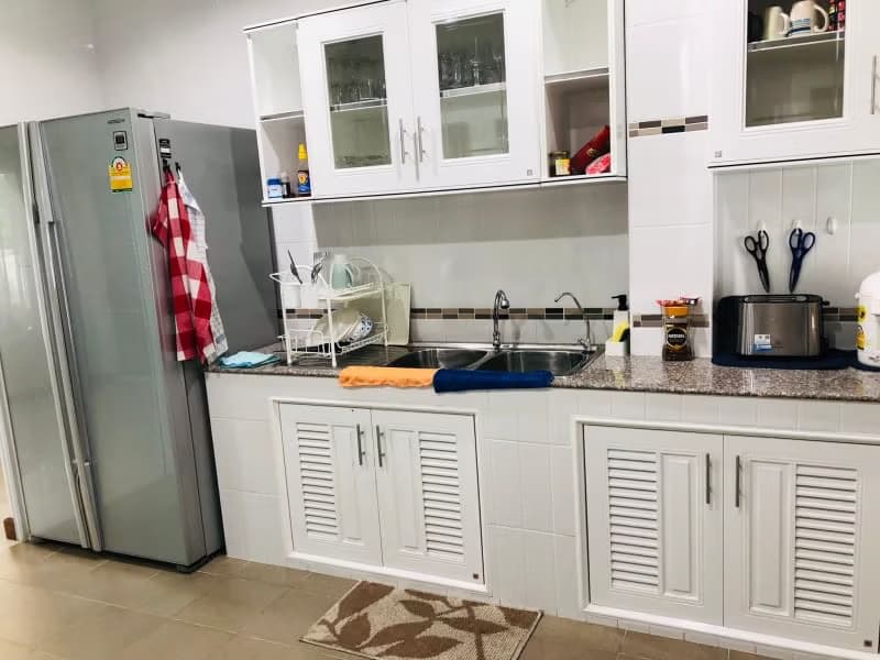 5 Bed House for Rent and Sale in Hang Dong