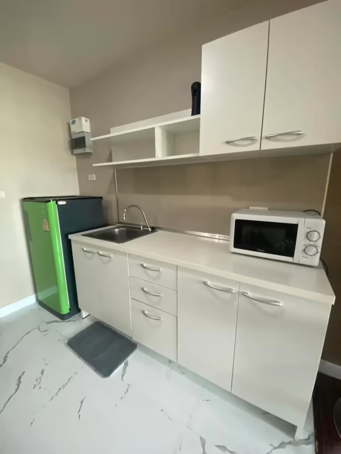 3 Bedroom House - Image 5