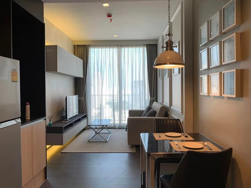 1 Bed Condo for Rent and Sale  Near Asok BTS