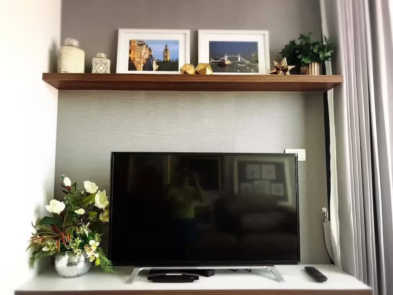 1 Bedroom Condo