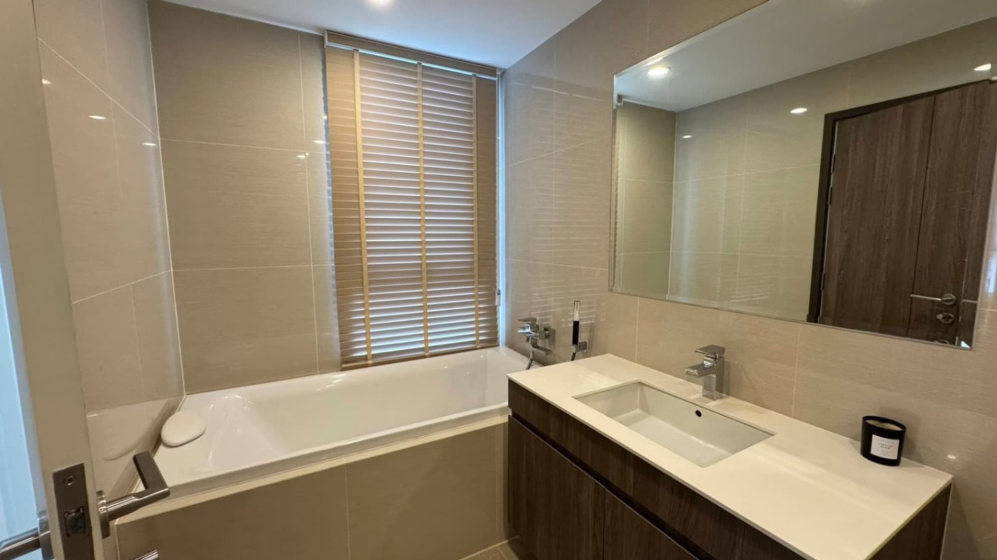 2 Bed Condo for Rent in Bangna - Image 6
