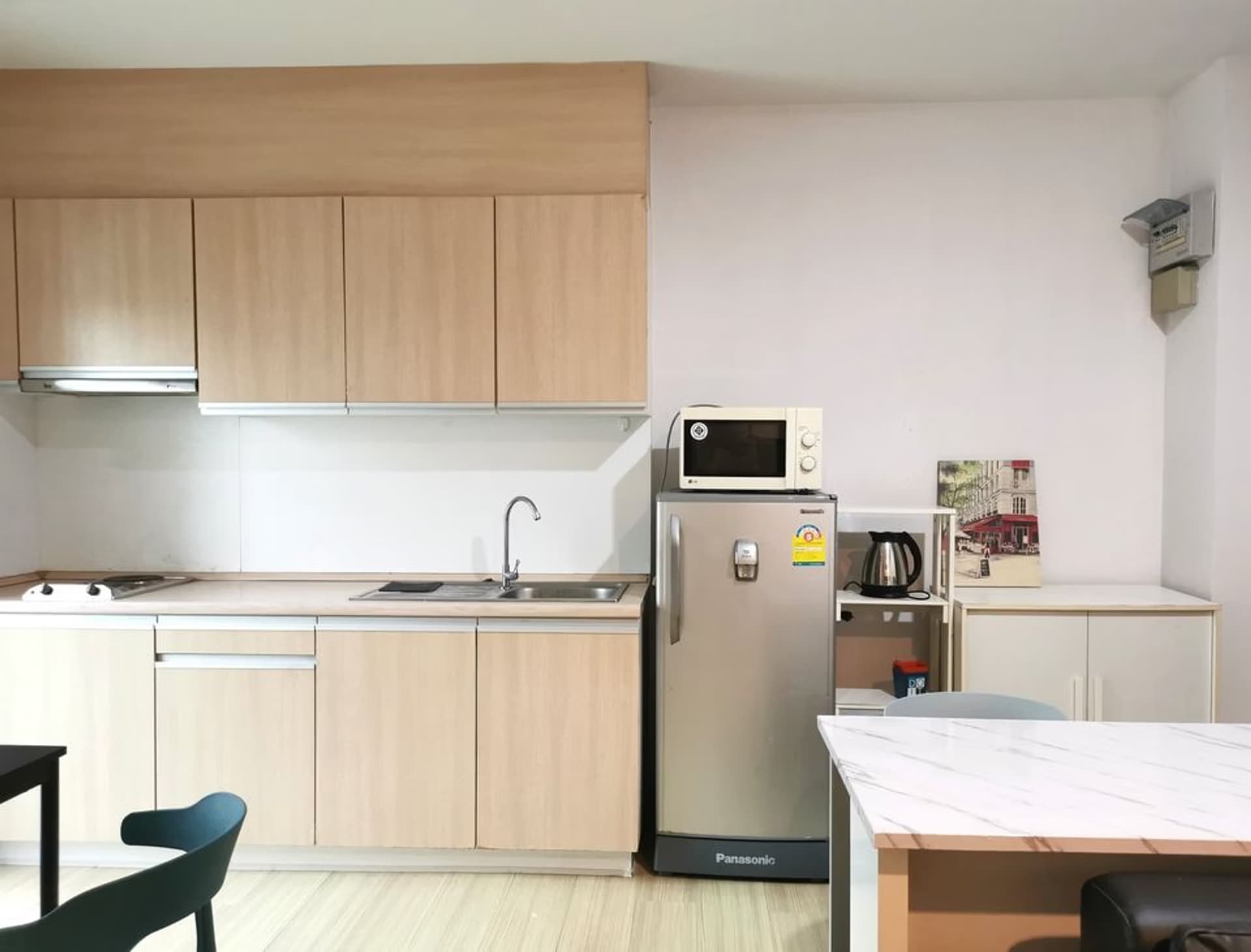 1 Bedroom Condo - Image 4