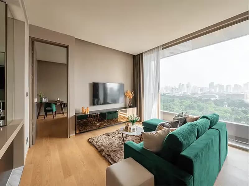 1 Bedroom Condo