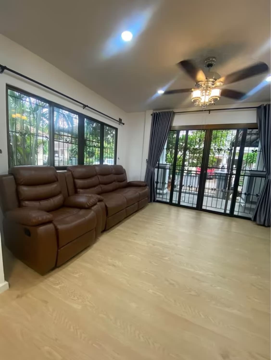 3 Bedroom House - Image 15