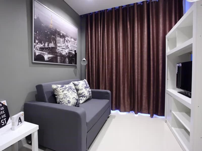 1 Bed Condo for Rent and Sale in Ratchathewi