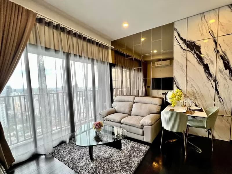 Park Origin Thonglor