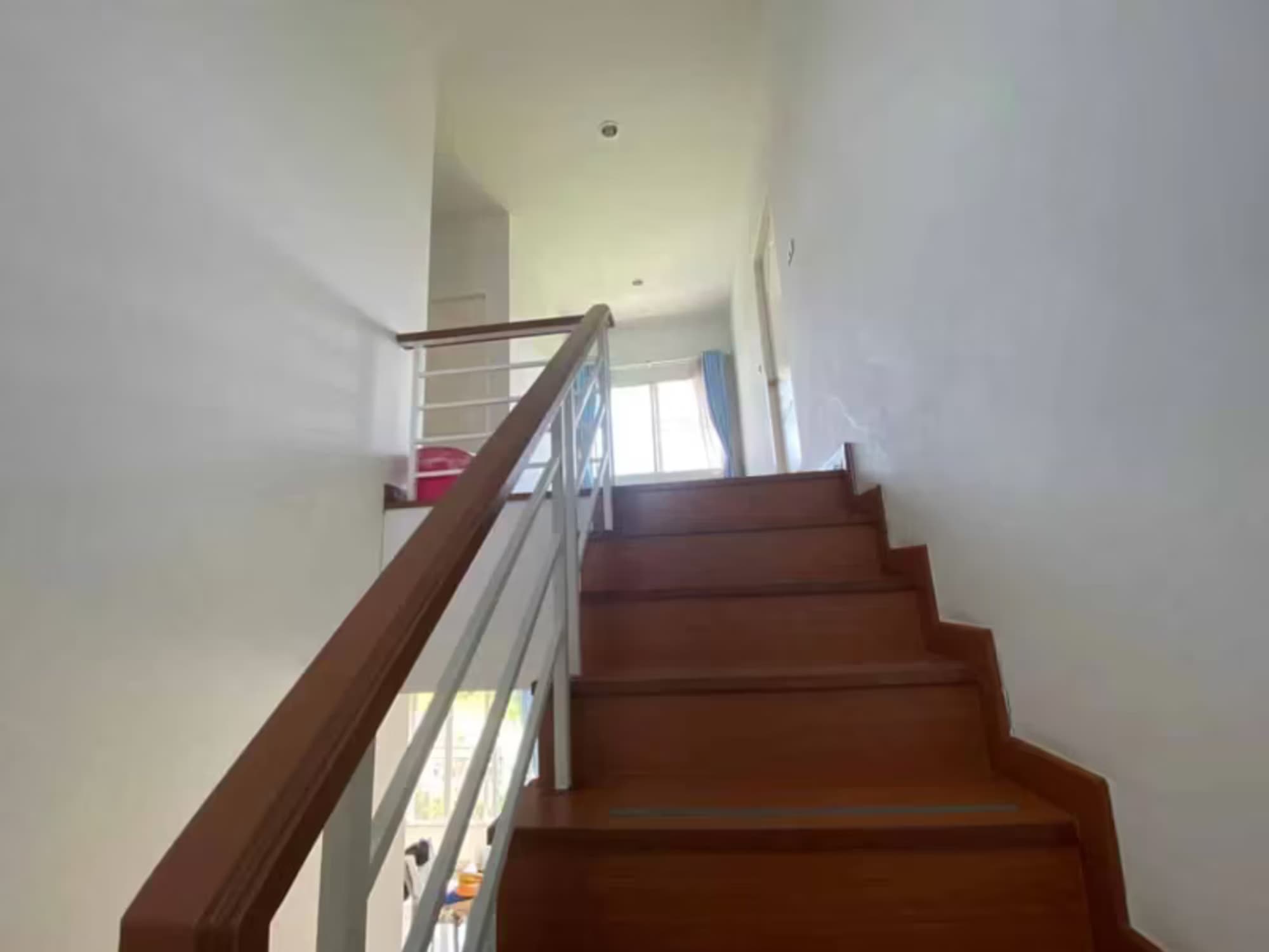 4 Bedroom House - Image 13