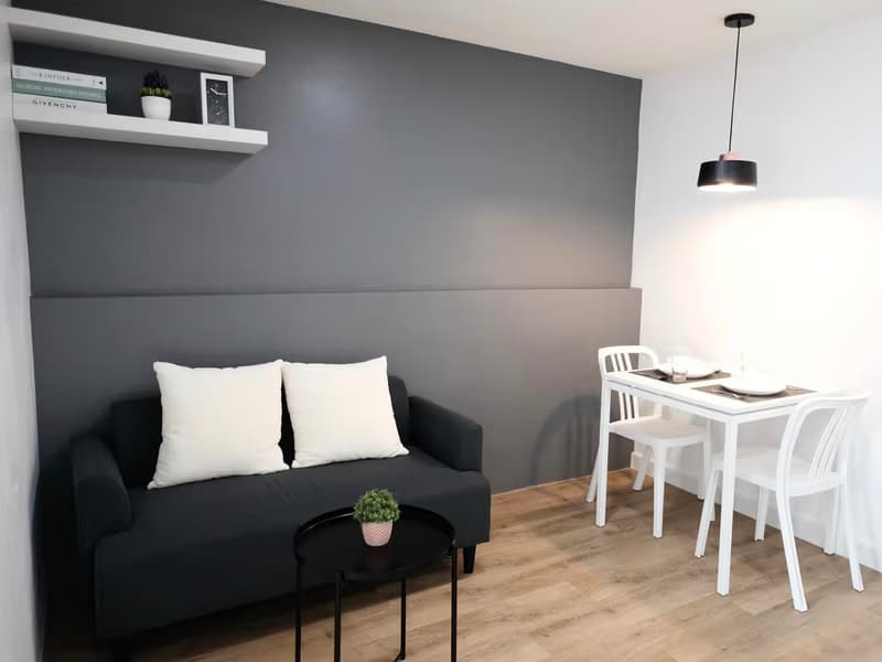 Condo for Sale at Lanna Condo