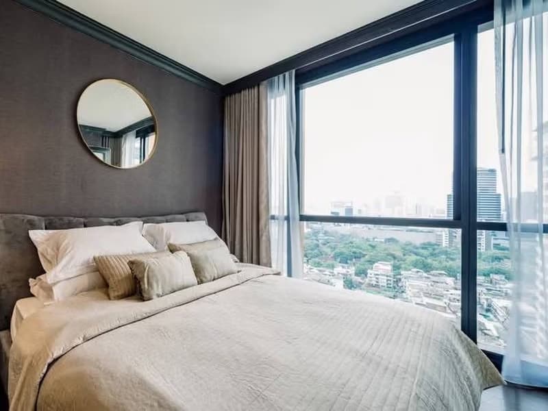 2 Bed Condo for Rent and Sale in Ratchathewi