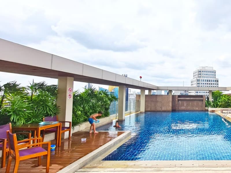 2 Bed Condo for Sale in Khlong Toei
