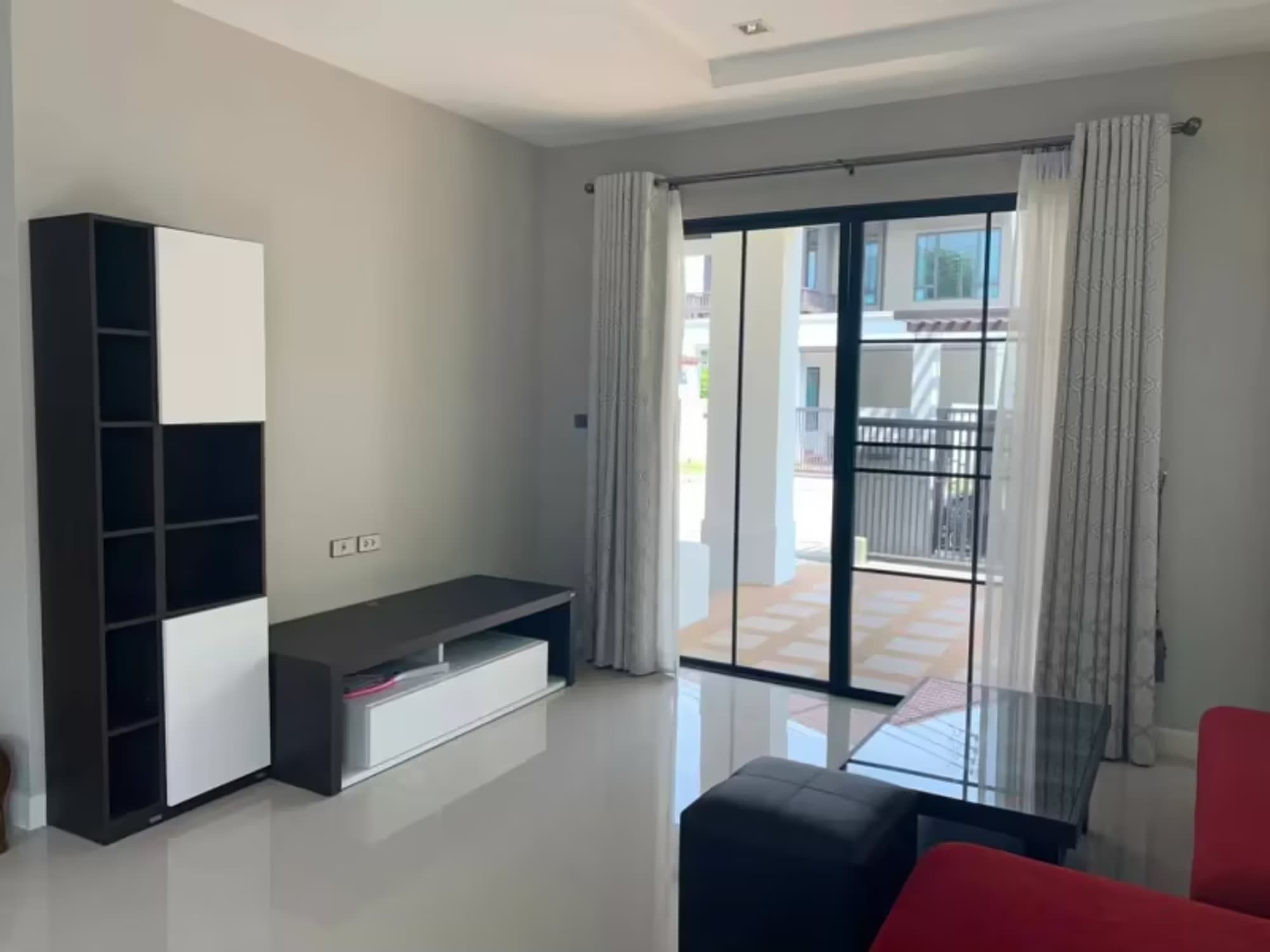 3 Bedroom House - Image 9