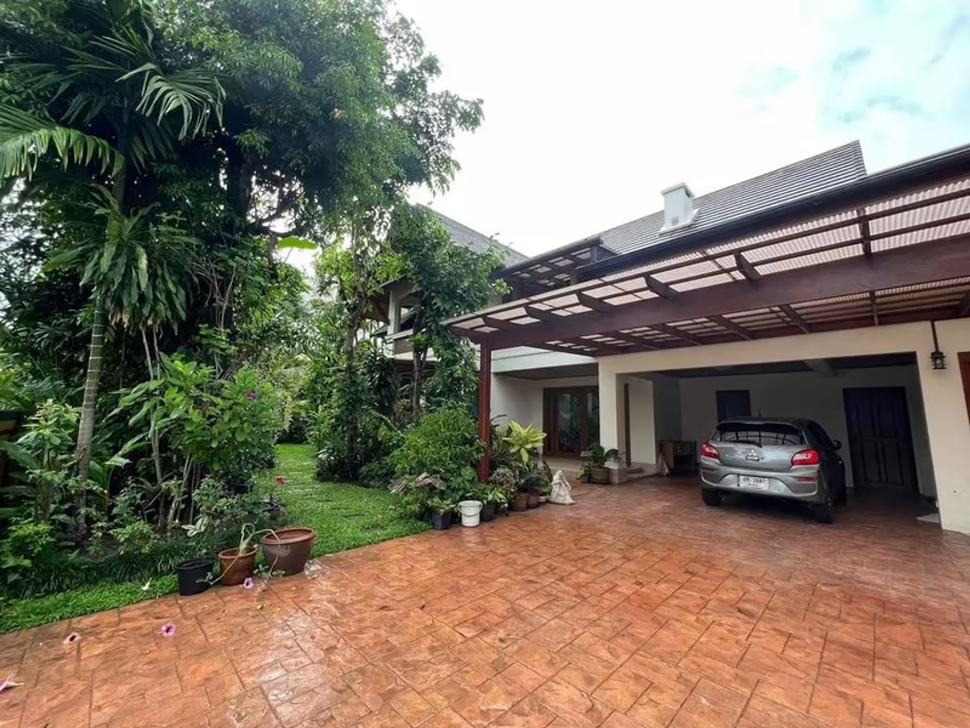 3 Bedroom House - Image 6