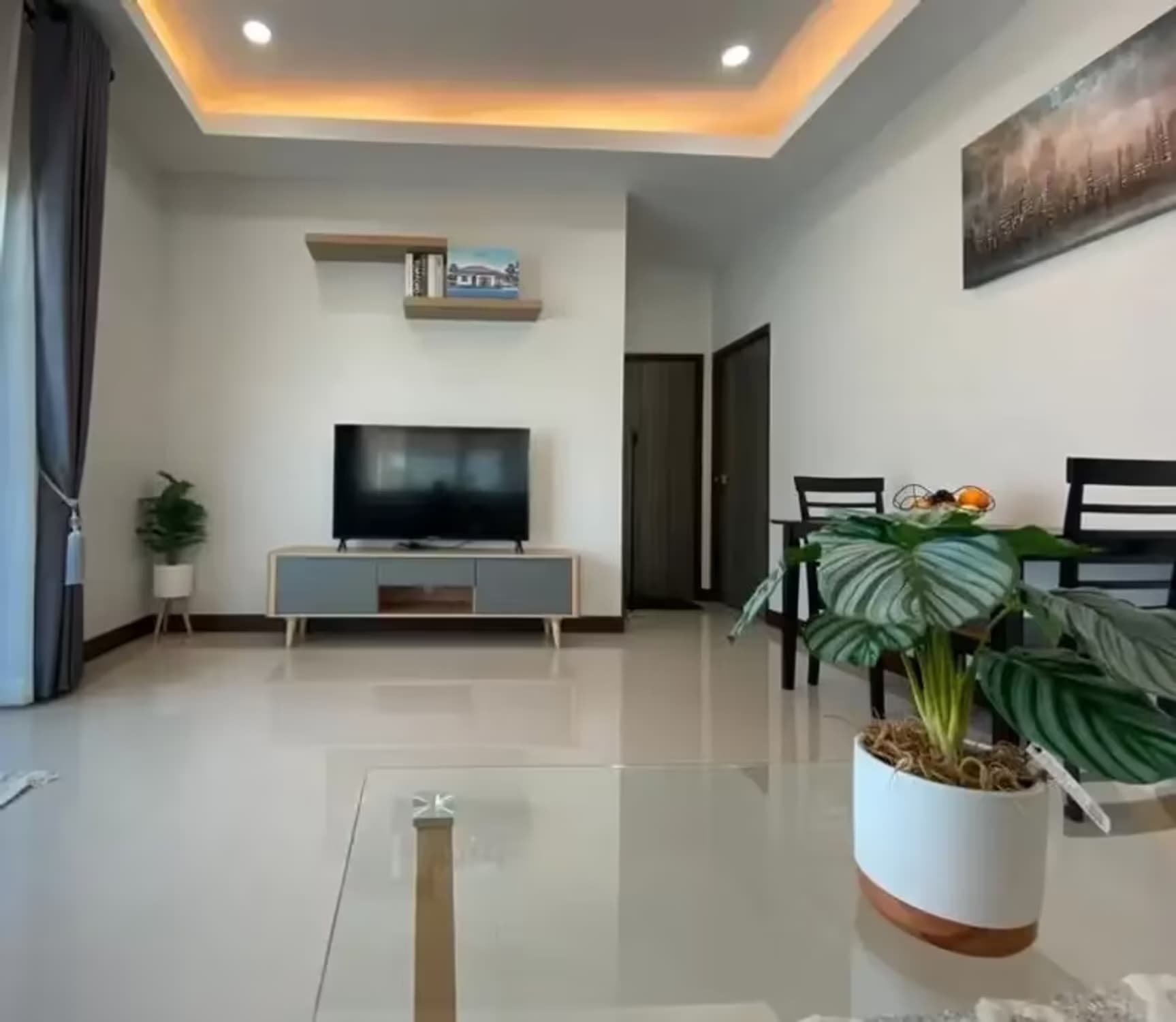 3 Bedroom House - Image 11