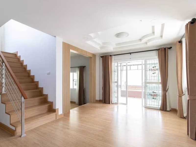 4 Bed House for Sale in Saraphi