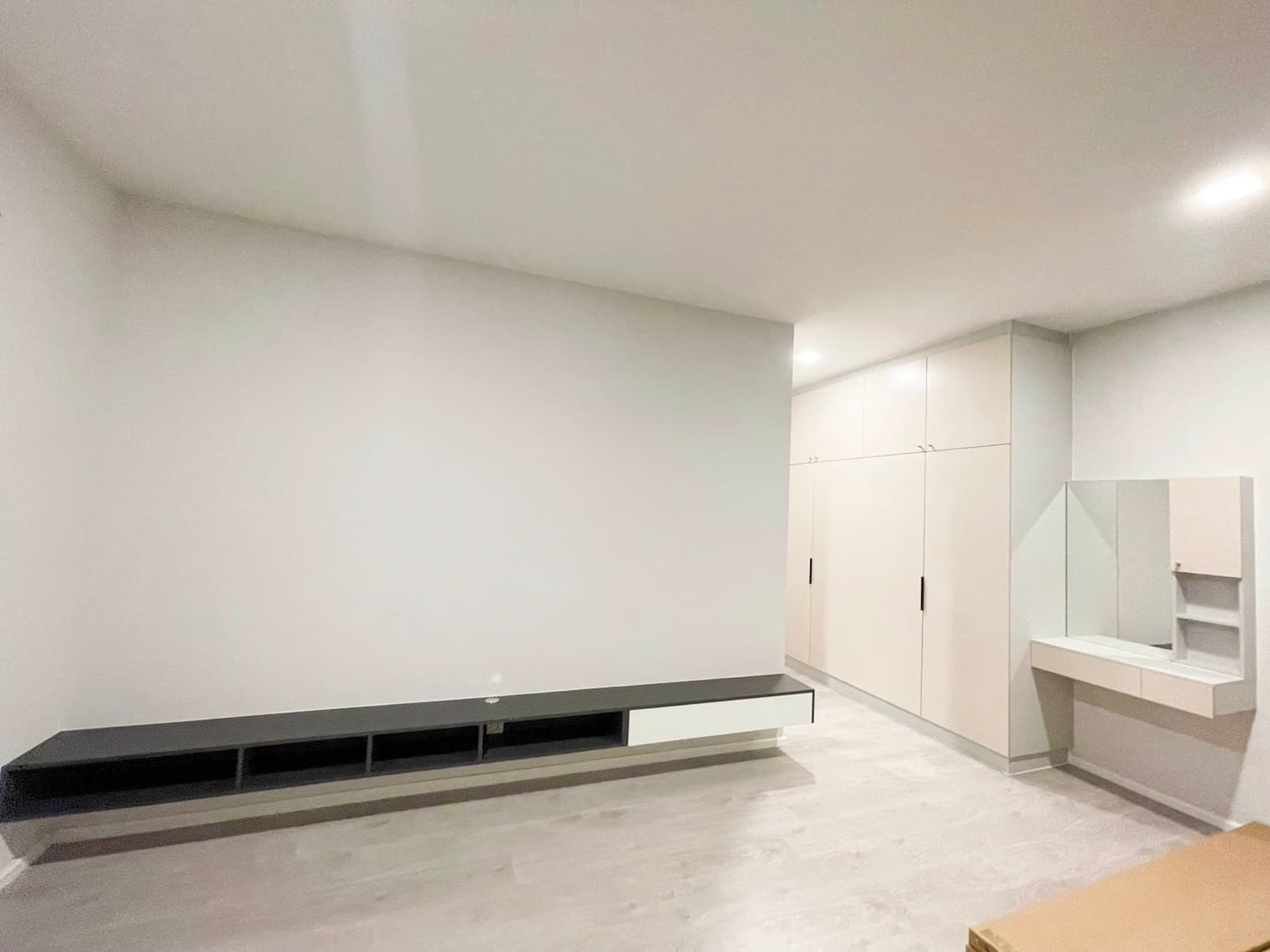 4 Bed House for Rent in Prawet - Image 12