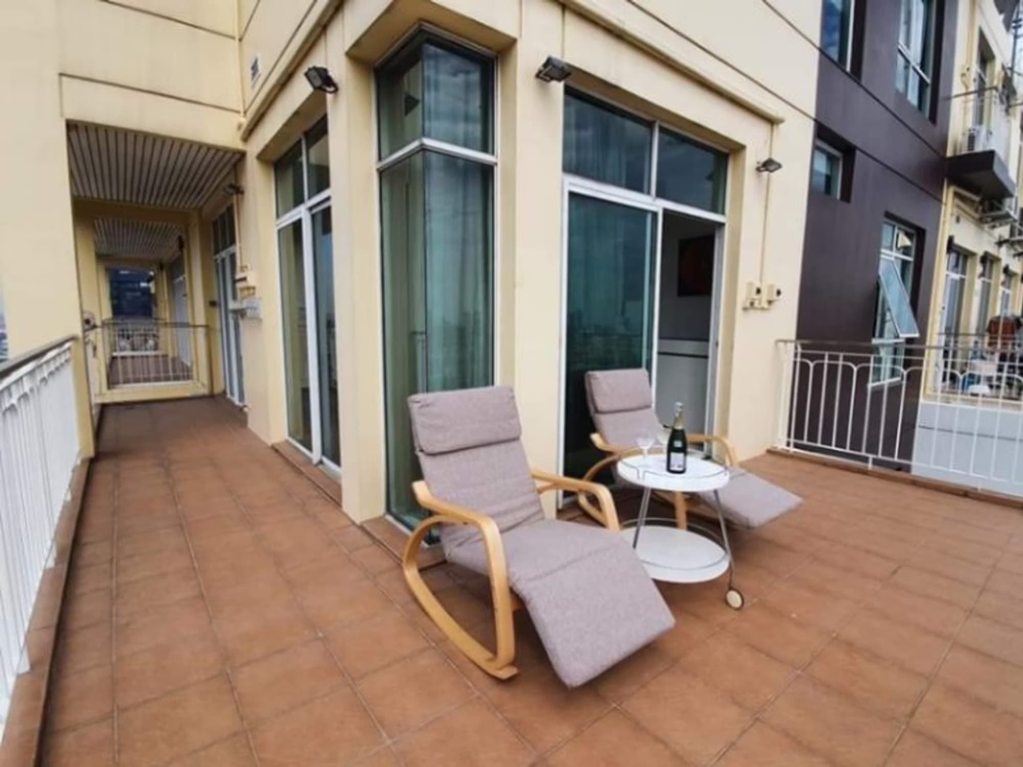 3 Bed Condo for Sale in Ratchathewi - Image 20