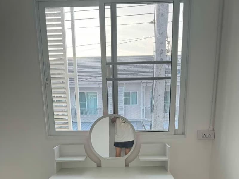 3 Bed Townhouse for Rent in San Kamphaeng