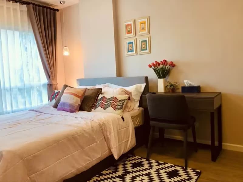 1 Bedroom Condo