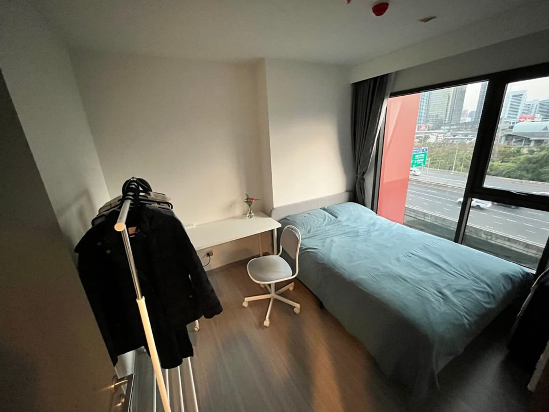 Condo for Rent at Life Asoke Hype - Image 3