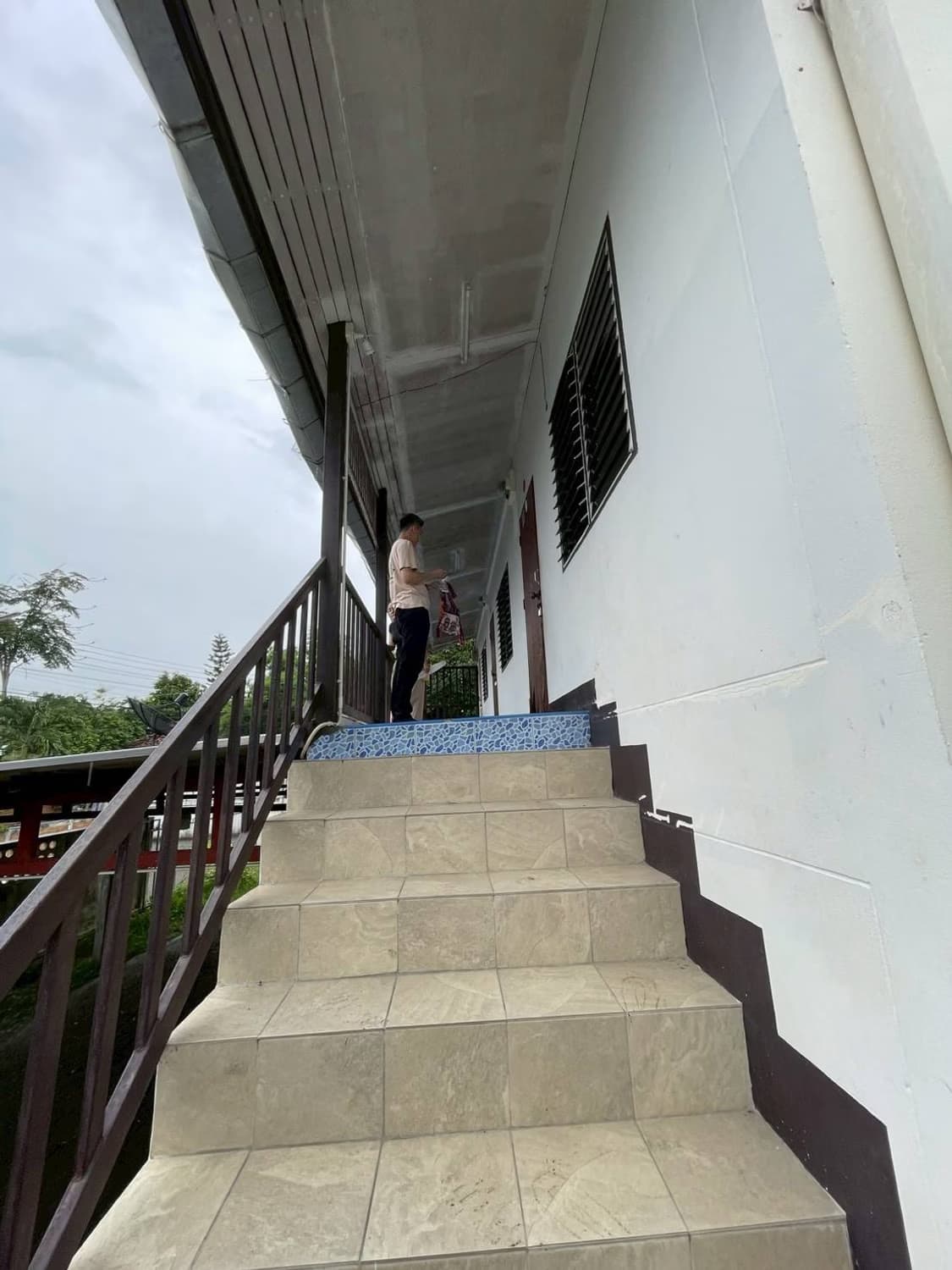 6 Bed House for Rent in Mueang Chiang Mai District - Image 7