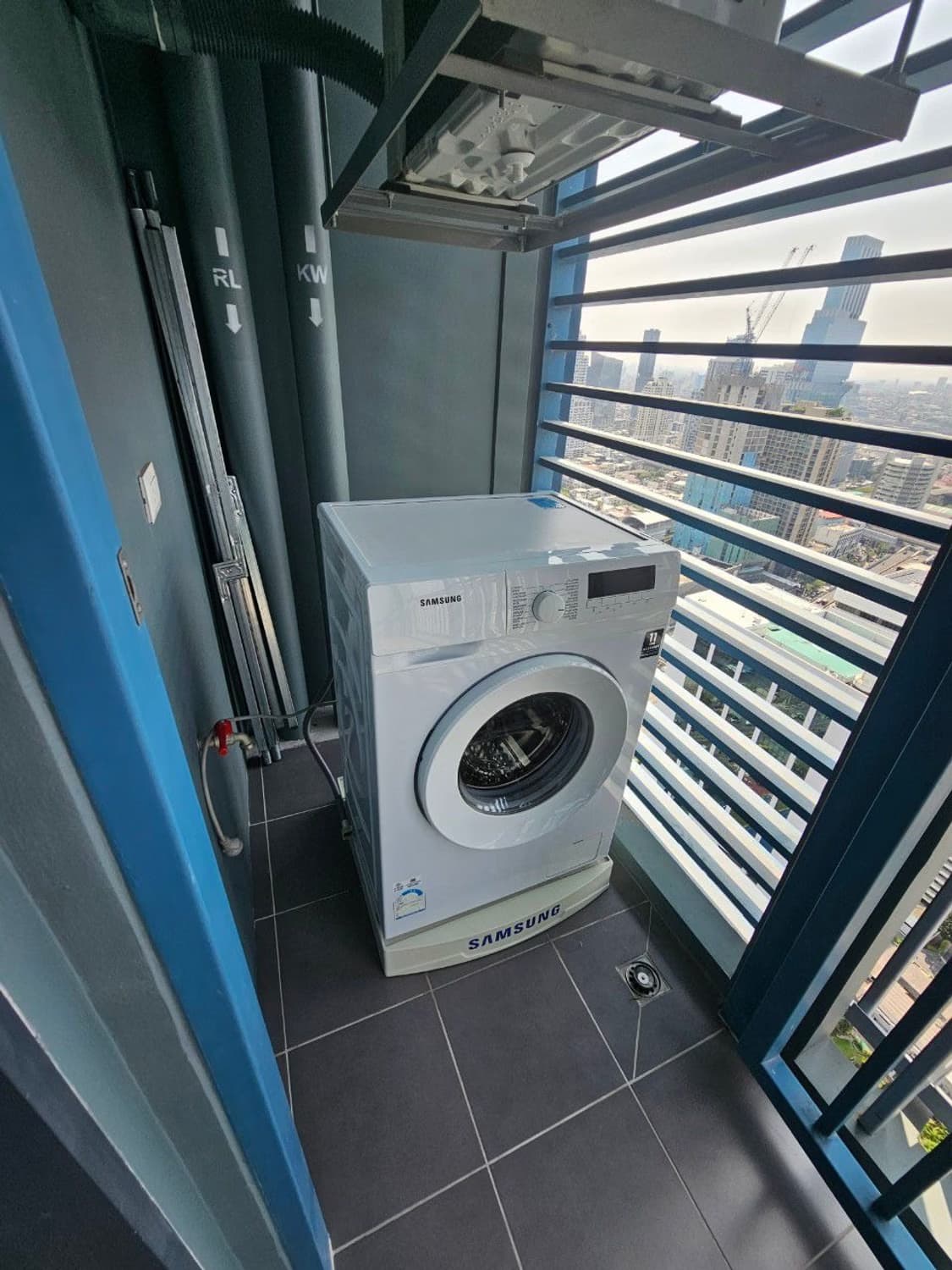 Condo for Rent at XT Phayathai - Image 5