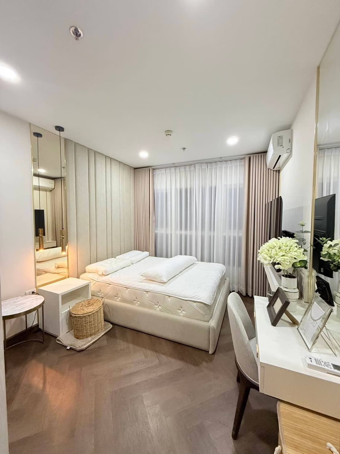 2 Bed Condo for Rent in Bang Kapi - Image 2