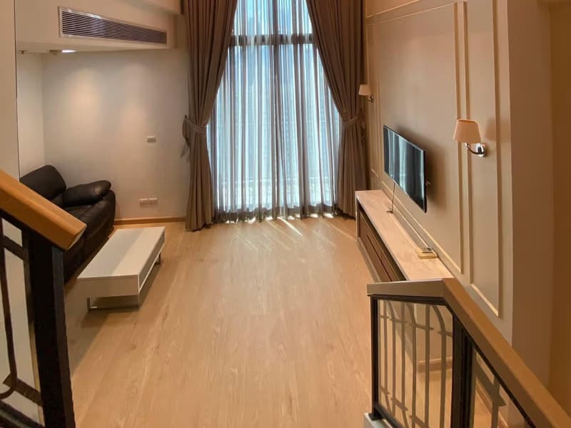 2 Bed Condo for Rent  Near Ratchathewi BTS