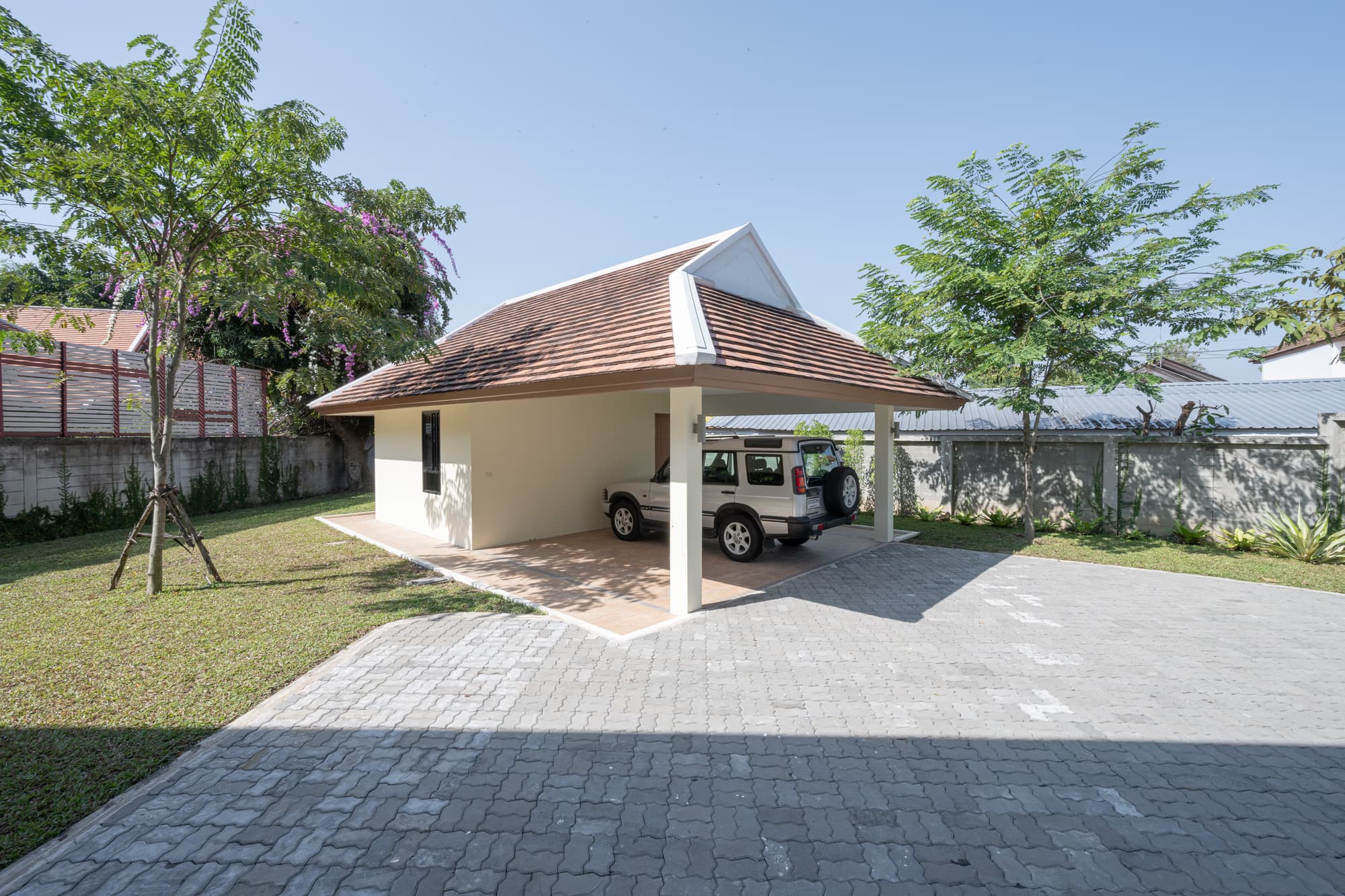 4 Bed House for Sale in Saraphi - Image 15