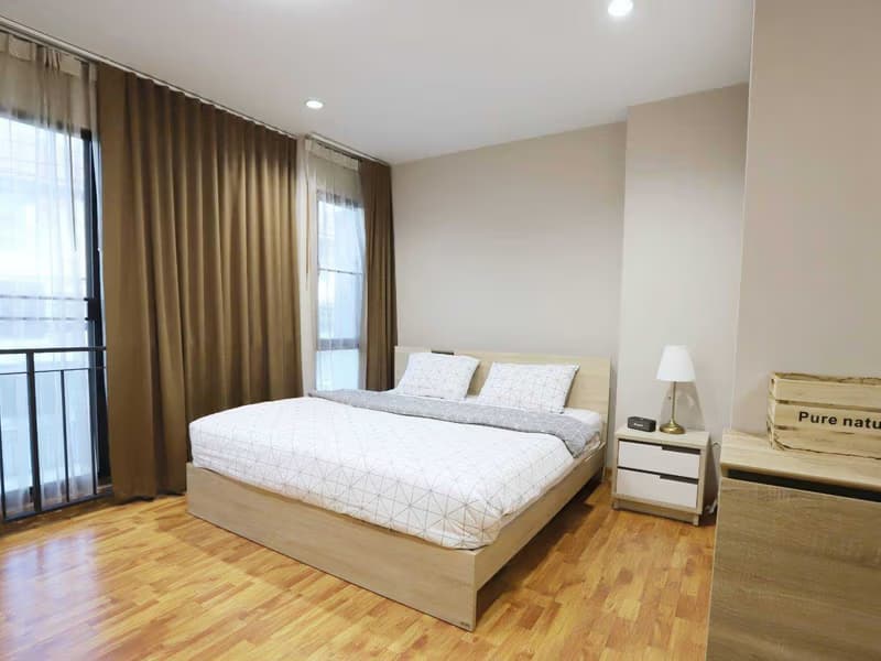 3 Bed Townhouse for Rent in Phra Khanong