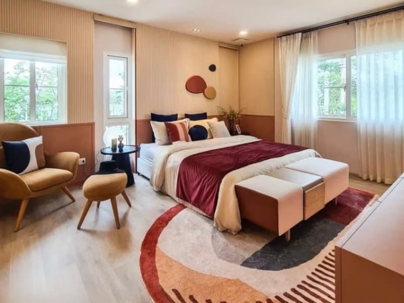 4 Bed House for Rent in Bang Phli