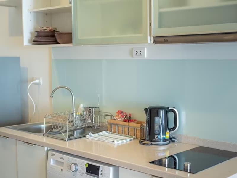 1 Bedroom Condo