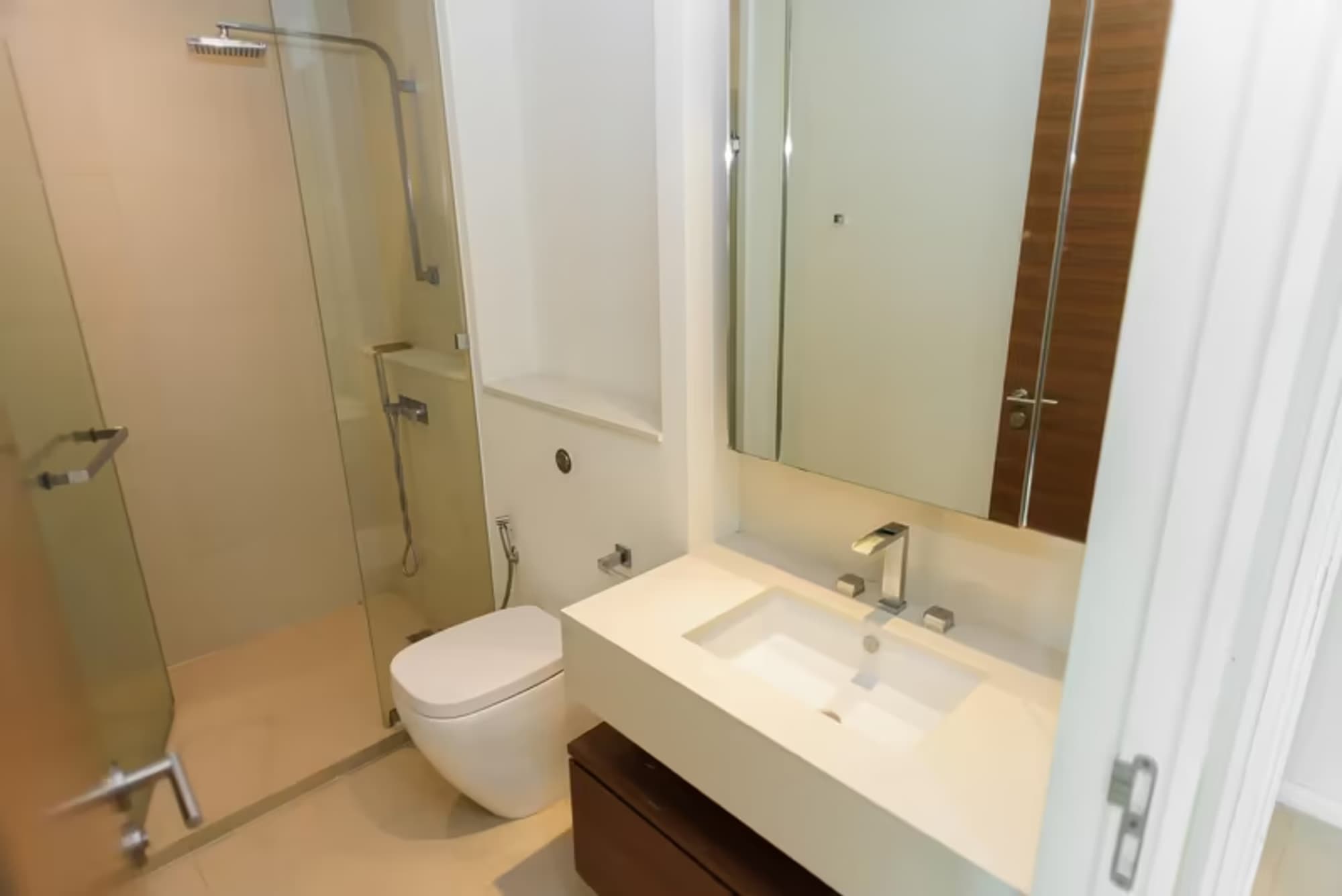 Condo for Sale at The River Condominium - Image 3