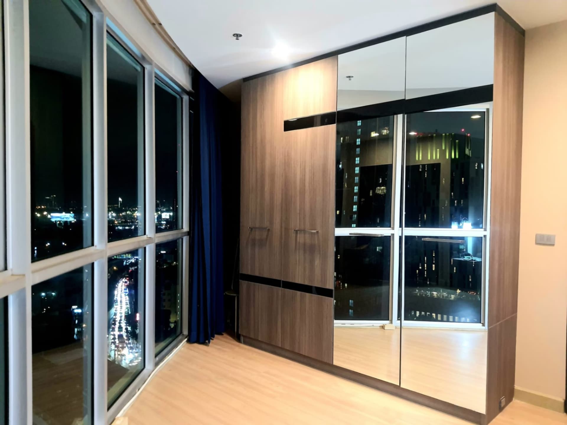 1 ห้องนอน คอนโด สำหรับ จำหน่าย ใน Watthana - Image 11