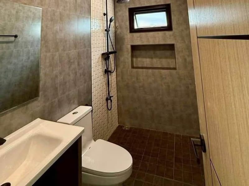 3 Bed House for Rent and Sale in Hang Dong District