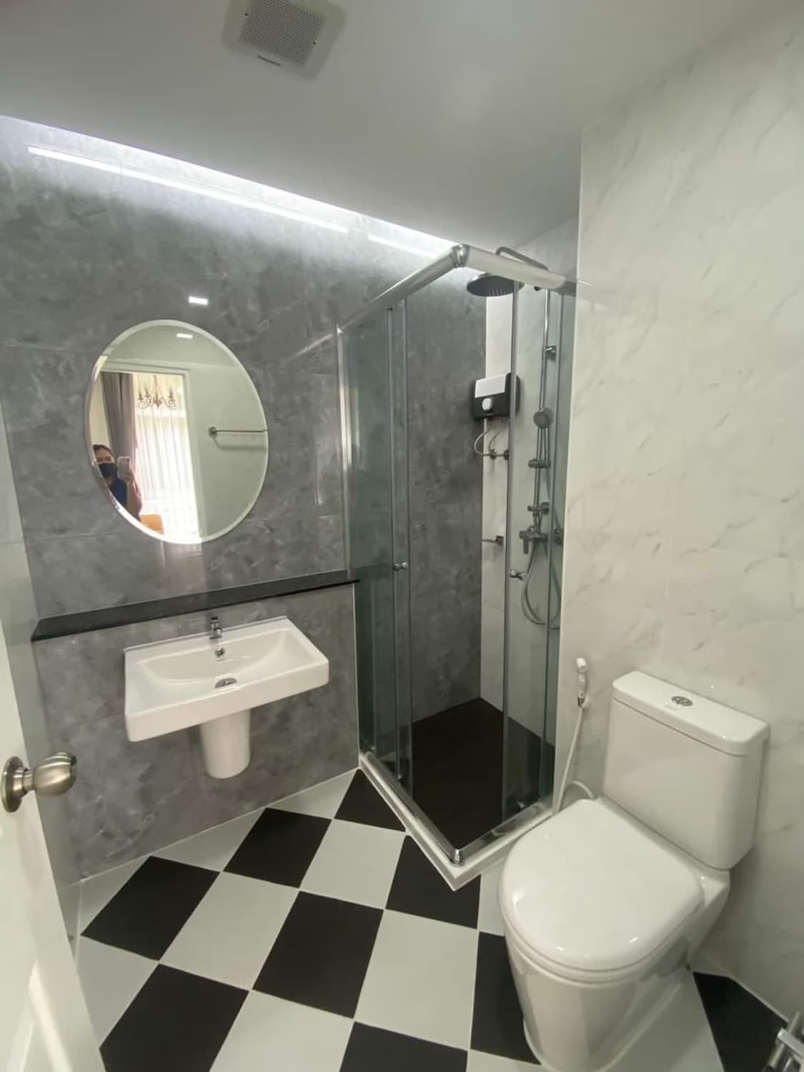 Condo for Rent at The Canale - Image 8