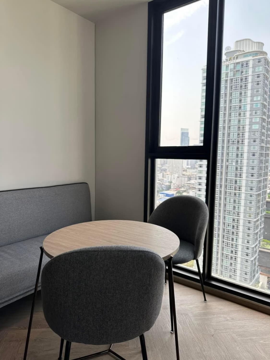 1 卧室 公寓 用于 出租 在 Bang Rak - Image 8