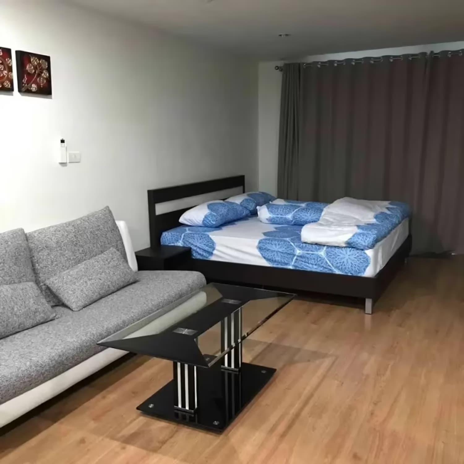 1 Bedroom Condo - Image 1