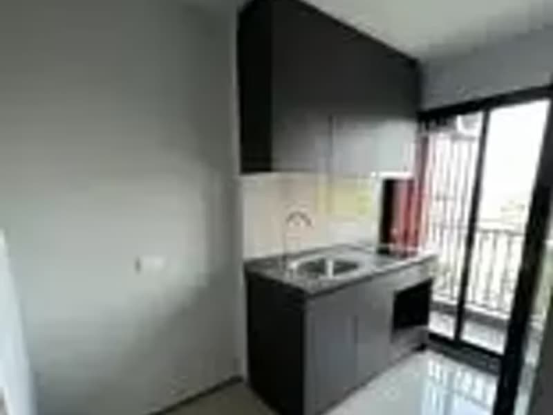 1 Bedroom Condo