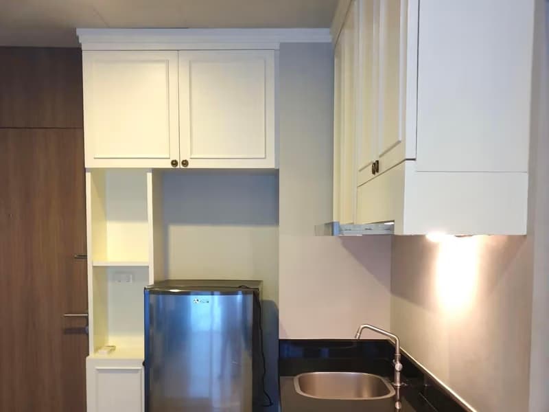 Condo for Rent at Noble Refine