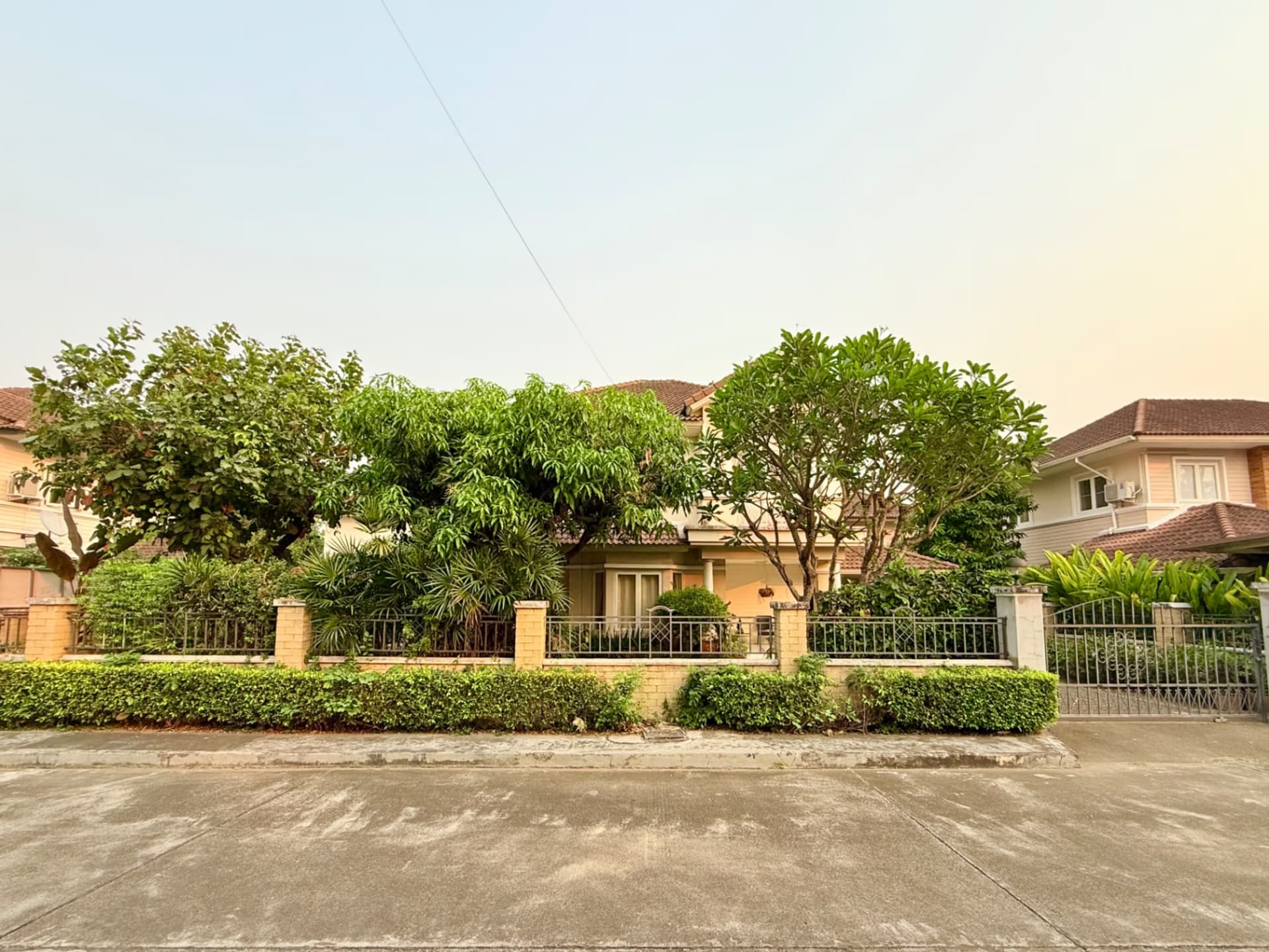 4 Bed House for Sale in Hang Dong - Image 54