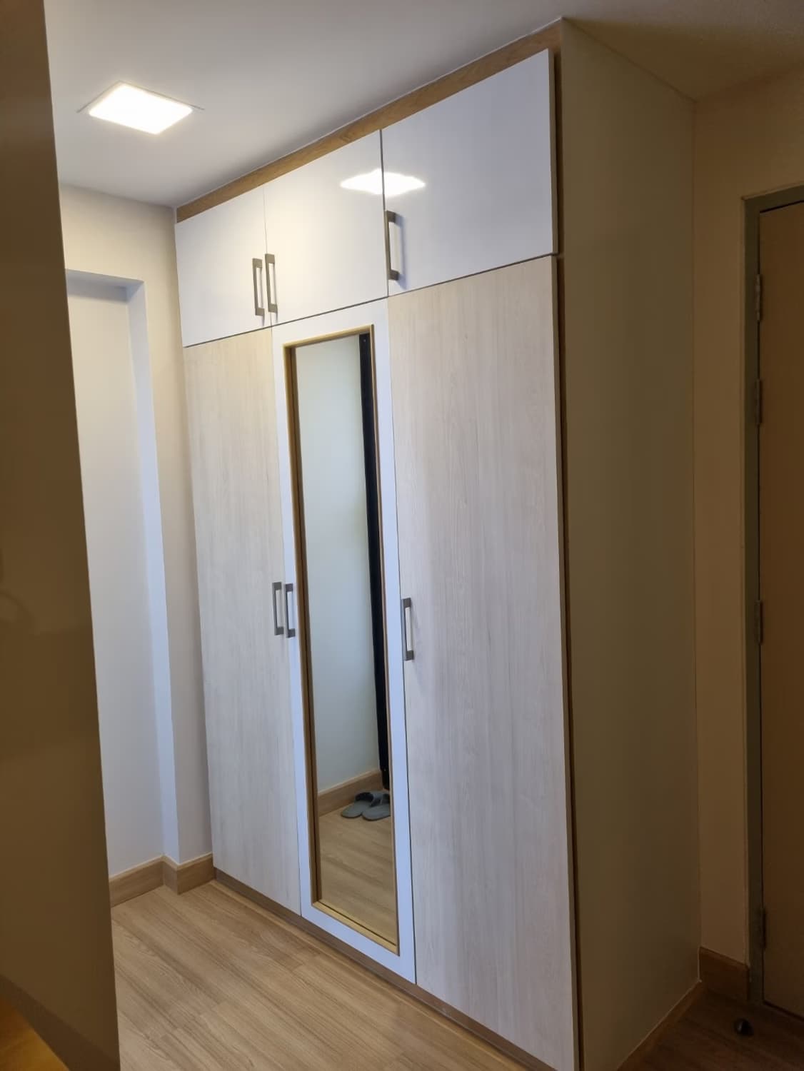  - Image 8