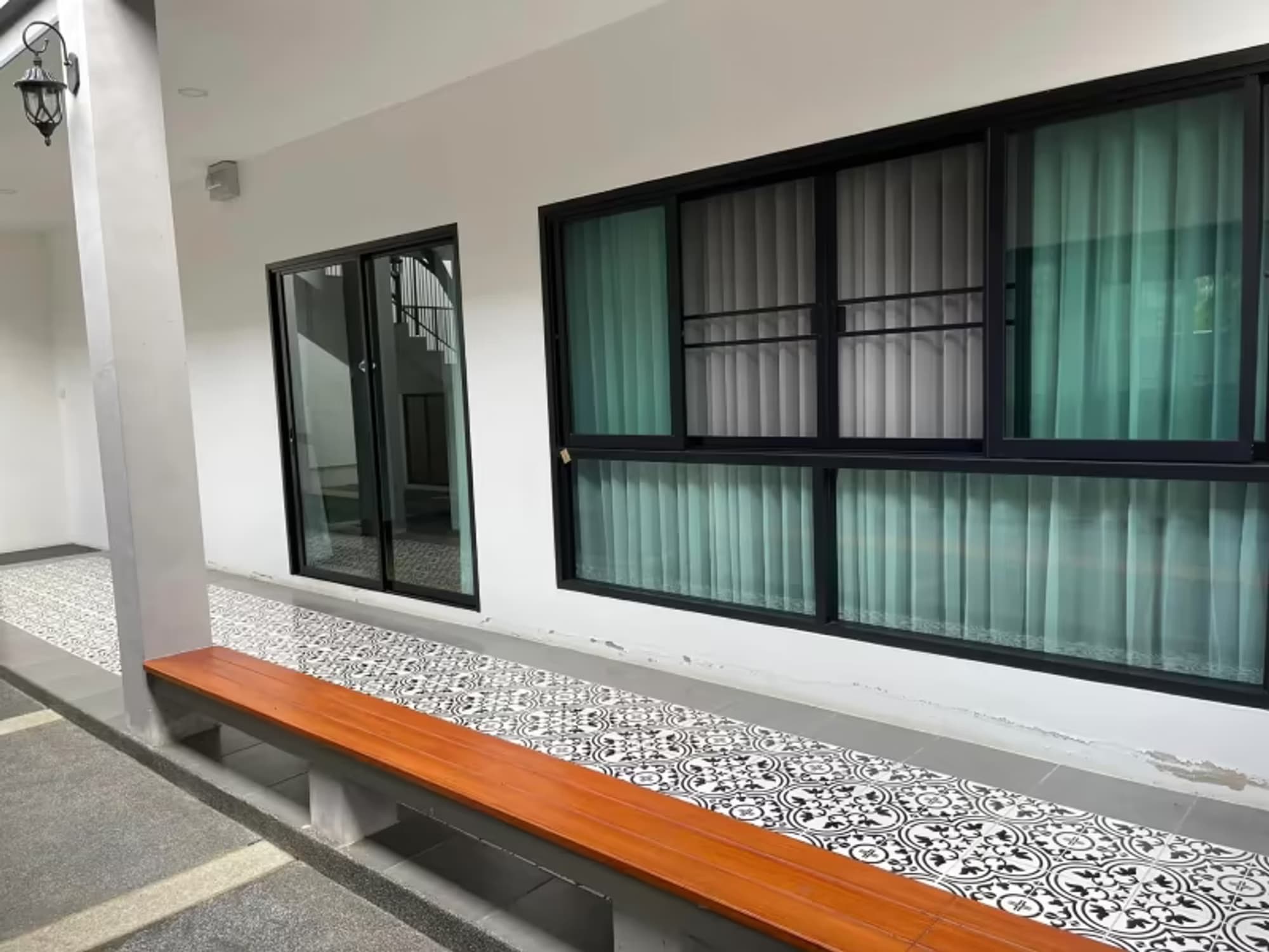 4 Bedroom House - Image 13
