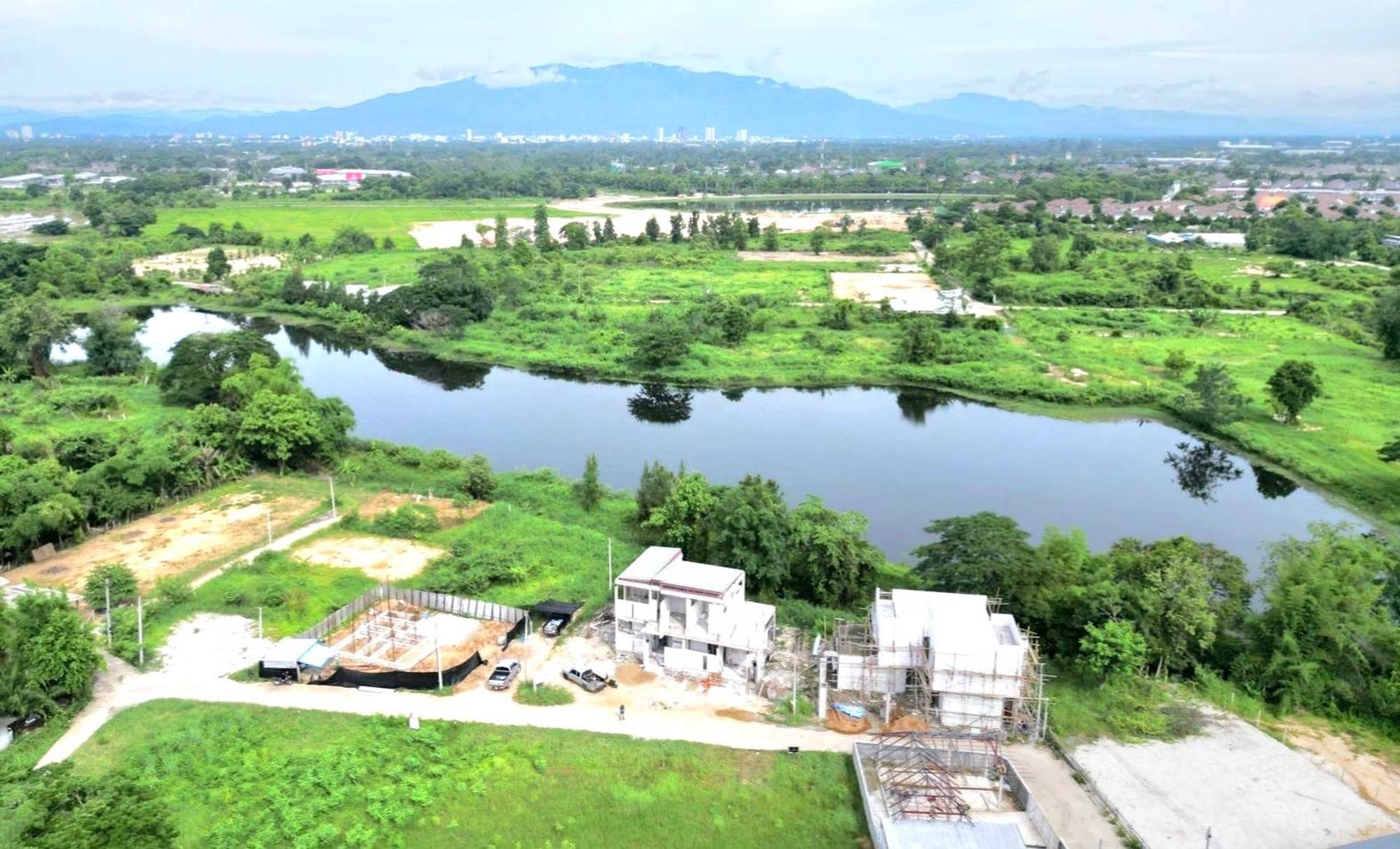 3 卧室 别墅 用于 出售 在 Doi Saket District - Image 2