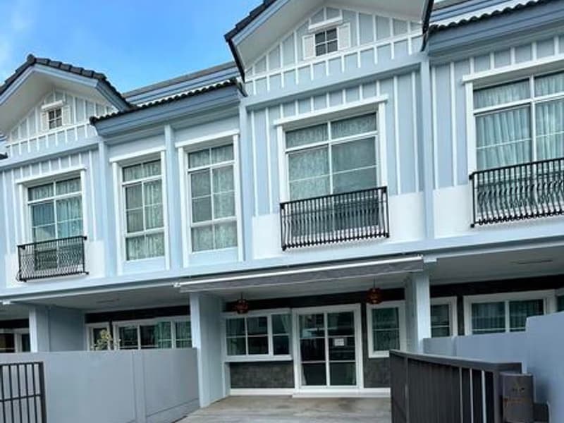 2 Bedroom Townhouse