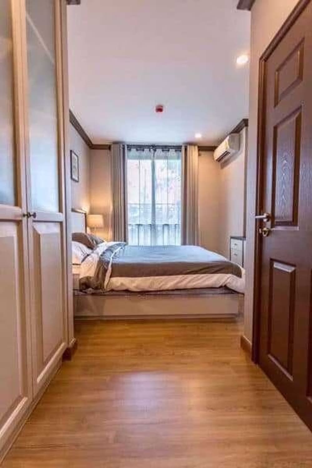 1 Bed Condo for Rent in undefined - Image 2