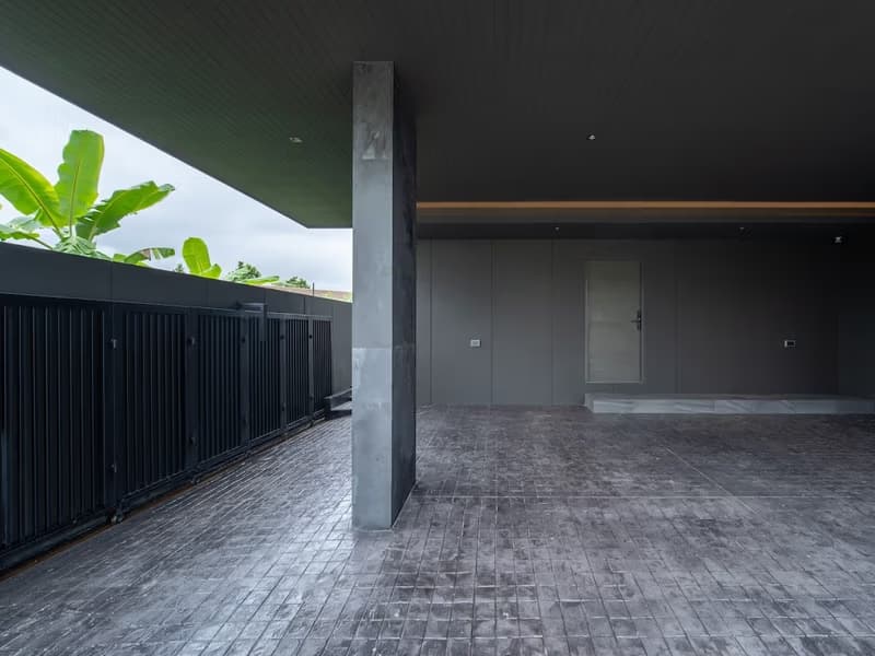 5 Bed House for Sale in Hang Dong